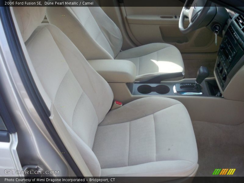 Dune Pearl Metallic / Camel 2006 Ford Fusion SE
