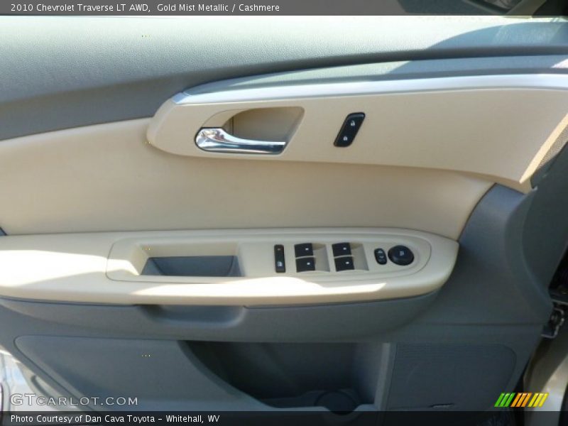 Gold Mist Metallic / Cashmere 2010 Chevrolet Traverse LT AWD