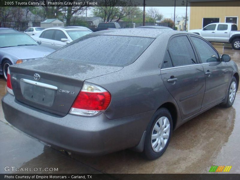 Phantom Gray Pearl / Taupe 2005 Toyota Camry LE