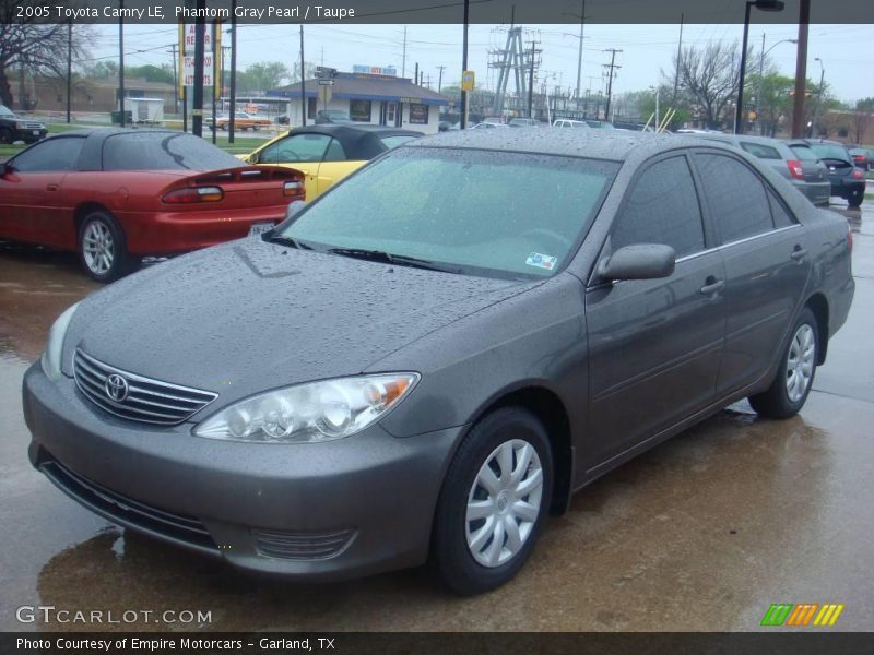 Phantom Gray Pearl / Taupe 2005 Toyota Camry LE