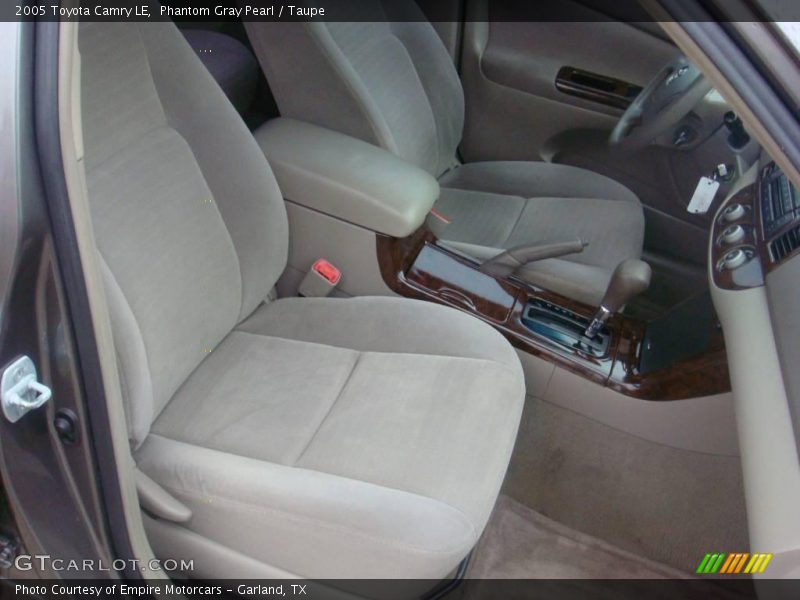 Phantom Gray Pearl / Taupe 2005 Toyota Camry LE