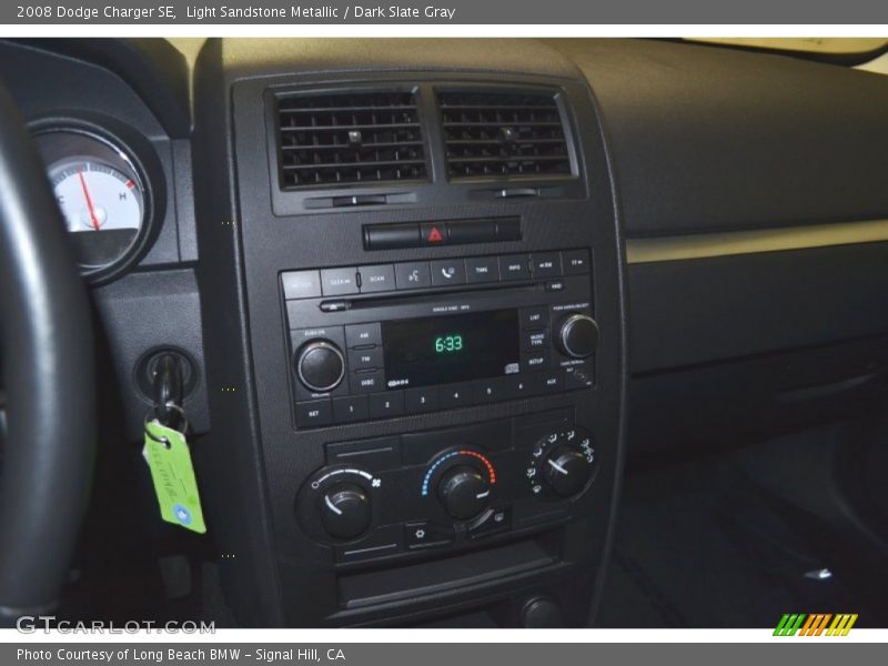Light Sandstone Metallic / Dark Slate Gray 2008 Dodge Charger SE