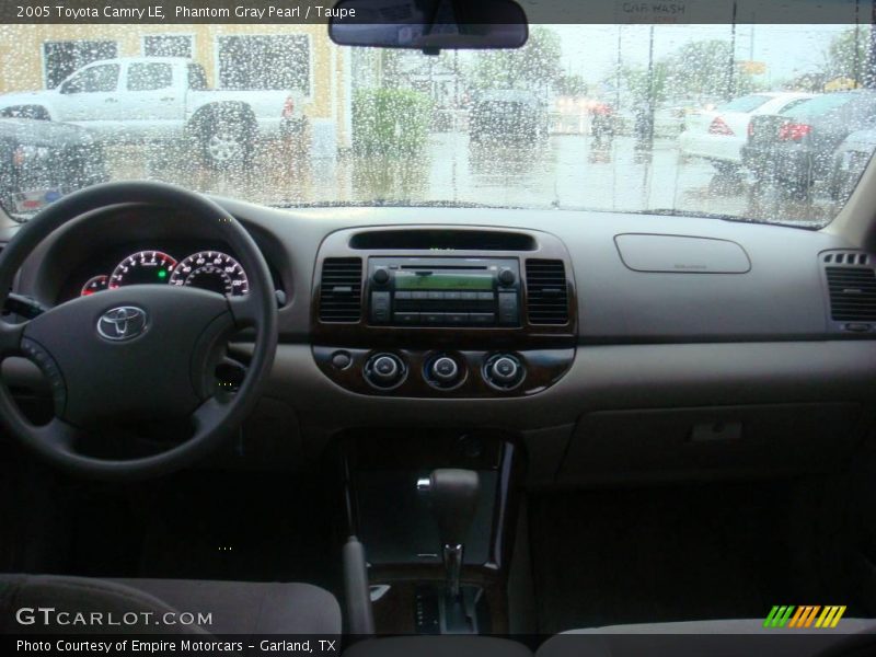 Phantom Gray Pearl / Taupe 2005 Toyota Camry LE