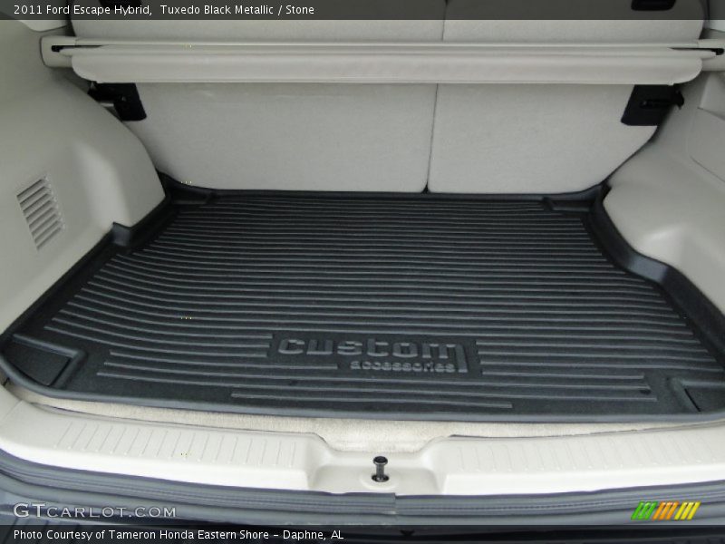  2011 Escape Hybrid Trunk