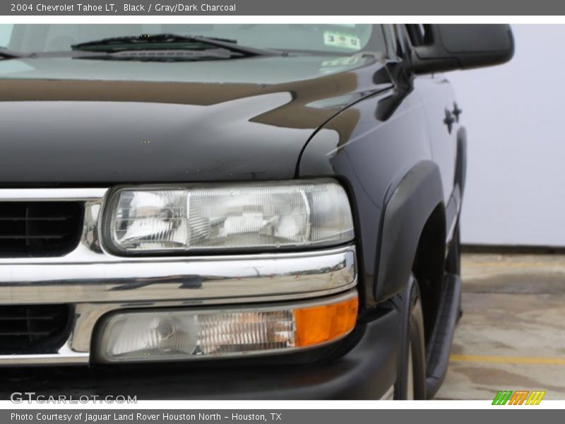 Black / Gray/Dark Charcoal 2004 Chevrolet Tahoe LT