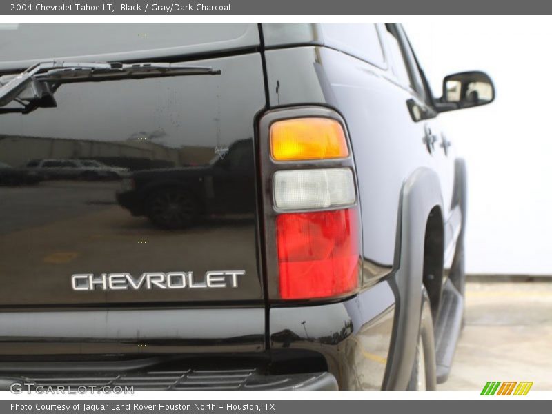 Black / Gray/Dark Charcoal 2004 Chevrolet Tahoe LT