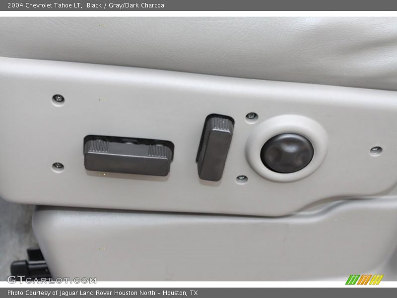 Black / Gray/Dark Charcoal 2004 Chevrolet Tahoe LT