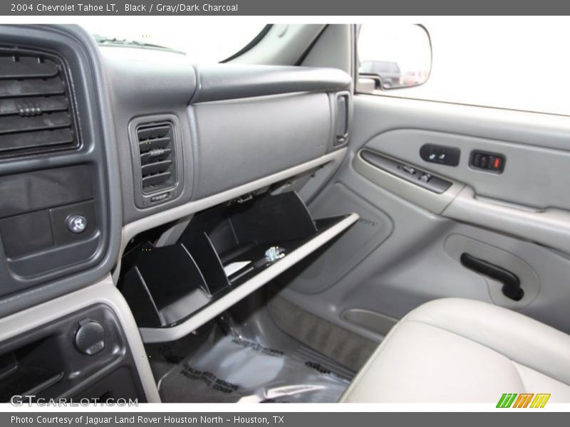 Black / Gray/Dark Charcoal 2004 Chevrolet Tahoe LT