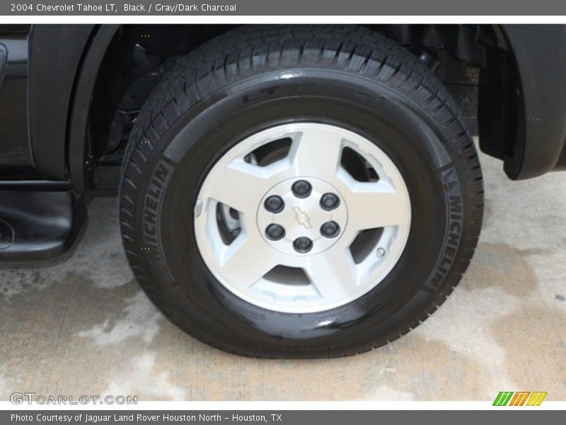 Black / Gray/Dark Charcoal 2004 Chevrolet Tahoe LT