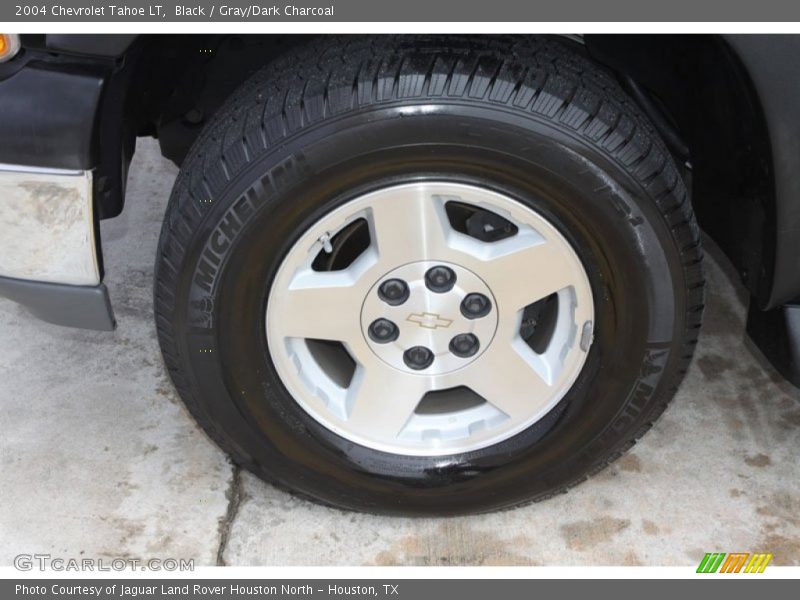 Black / Gray/Dark Charcoal 2004 Chevrolet Tahoe LT