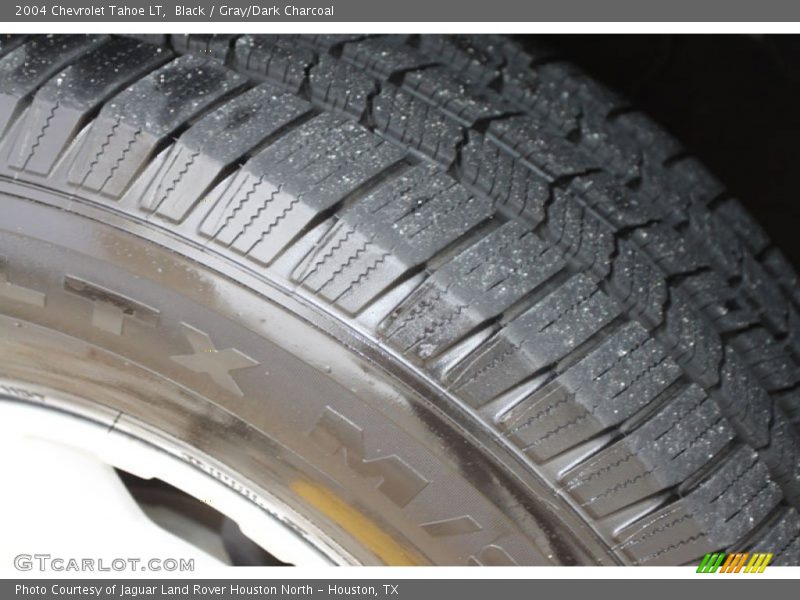 Black / Gray/Dark Charcoal 2004 Chevrolet Tahoe LT