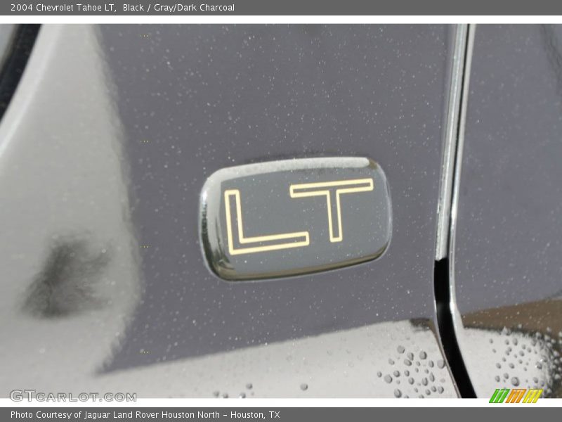 Black / Gray/Dark Charcoal 2004 Chevrolet Tahoe LT