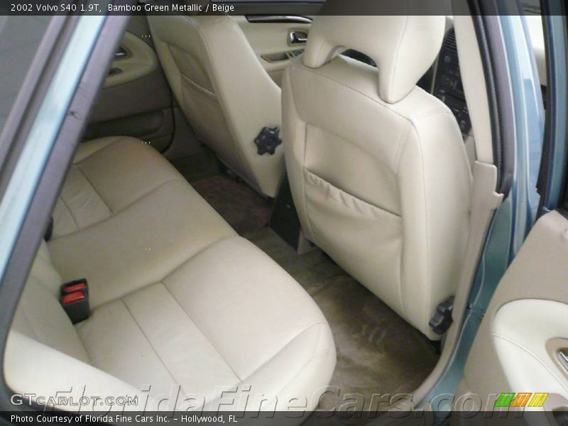 Bamboo Green Metallic / Beige 2002 Volvo S40 1.9T