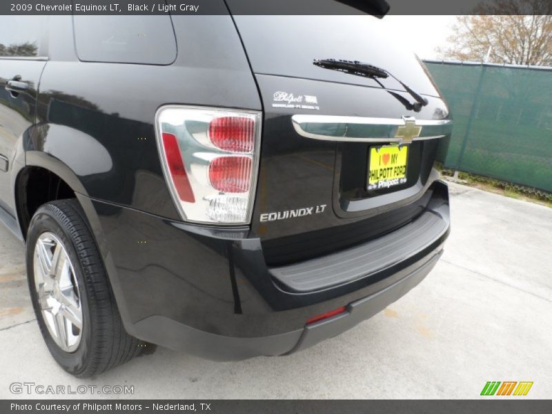 Black / Light Gray 2009 Chevrolet Equinox LT