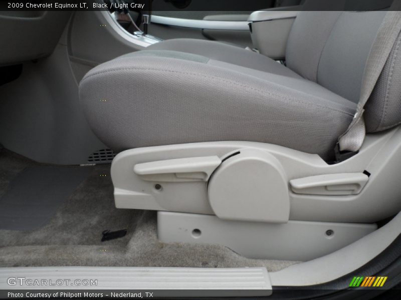 Black / Light Gray 2009 Chevrolet Equinox LT
