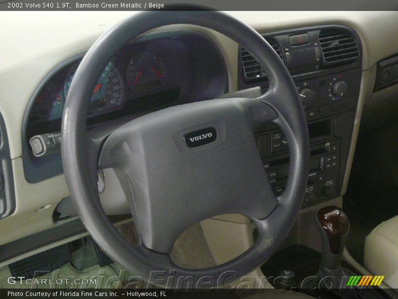 Bamboo Green Metallic / Beige 2002 Volvo S40 1.9T