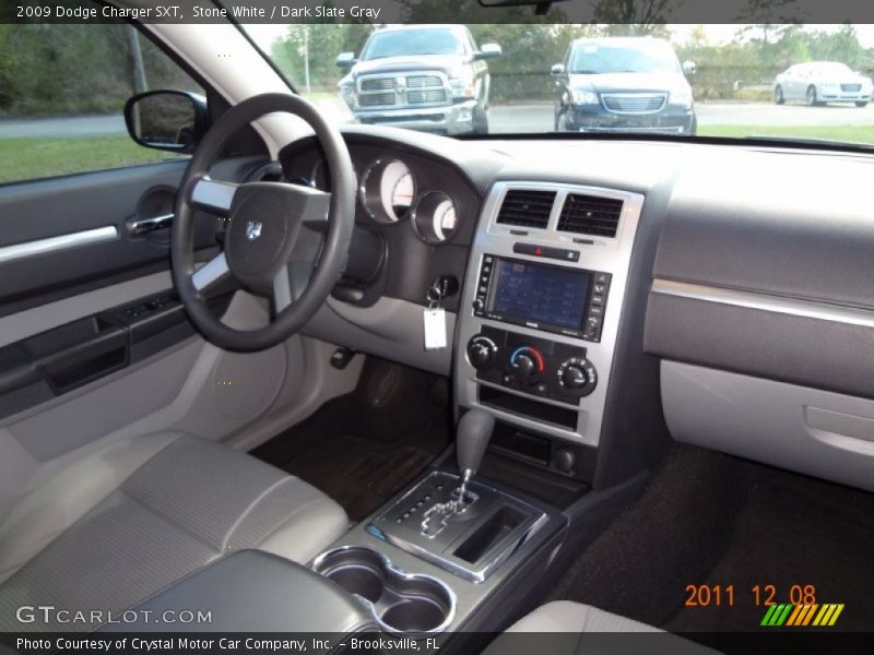 Stone White / Dark Slate Gray 2009 Dodge Charger SXT