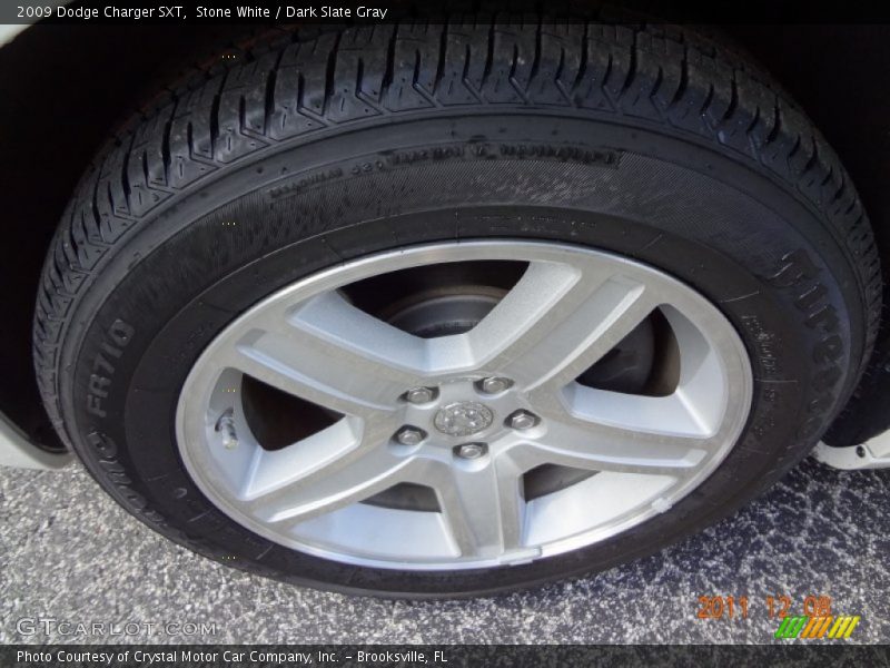Stone White / Dark Slate Gray 2009 Dodge Charger SXT