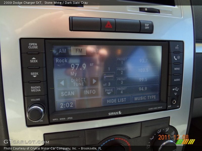 Stone White / Dark Slate Gray 2009 Dodge Charger SXT