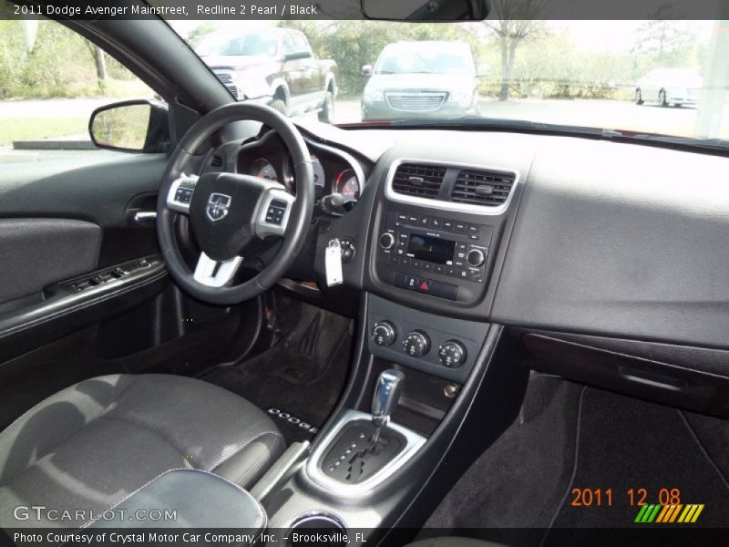 Redline 2 Pearl / Black 2011 Dodge Avenger Mainstreet