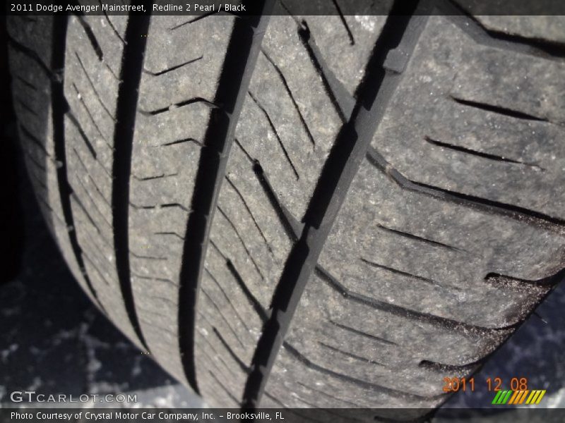 Redline 2 Pearl / Black 2011 Dodge Avenger Mainstreet