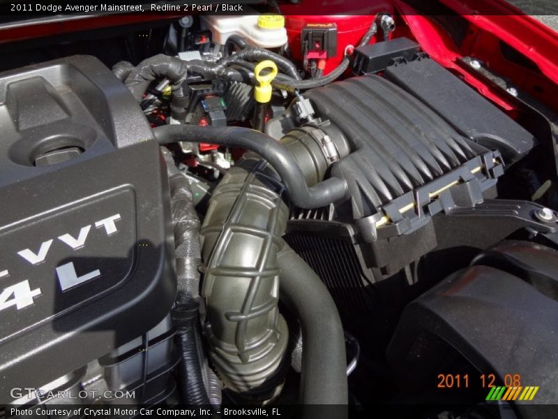 Redline 2 Pearl / Black 2011 Dodge Avenger Mainstreet