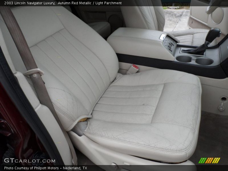 Autumn Red Metallic / Light Parchment 2003 Lincoln Navigator Luxury