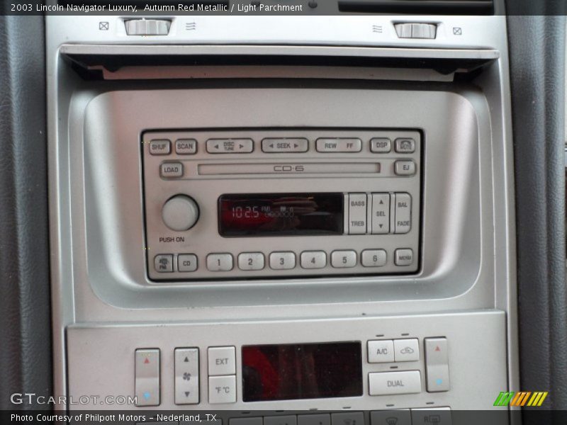 Autumn Red Metallic / Light Parchment 2003 Lincoln Navigator Luxury