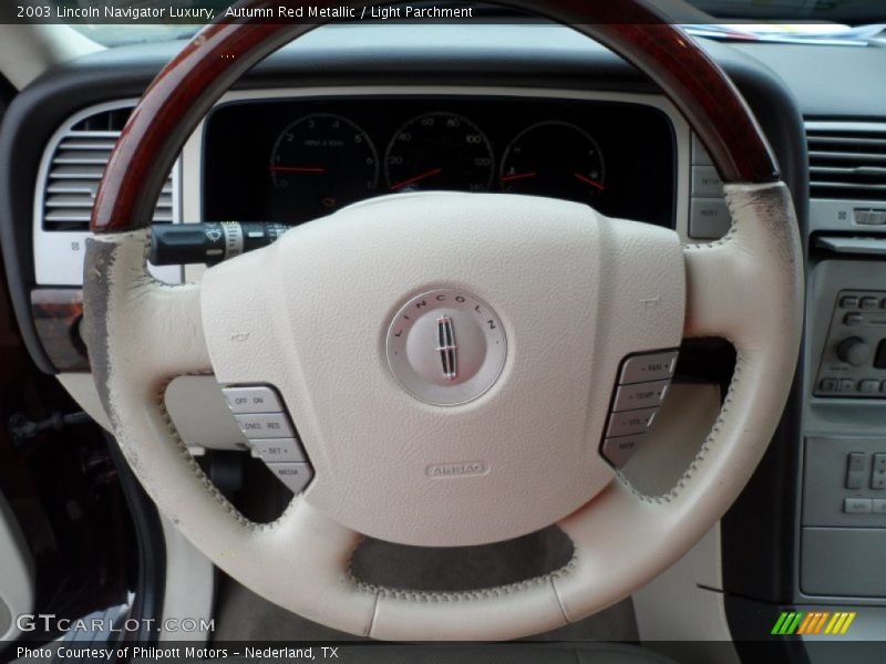 Autumn Red Metallic / Light Parchment 2003 Lincoln Navigator Luxury