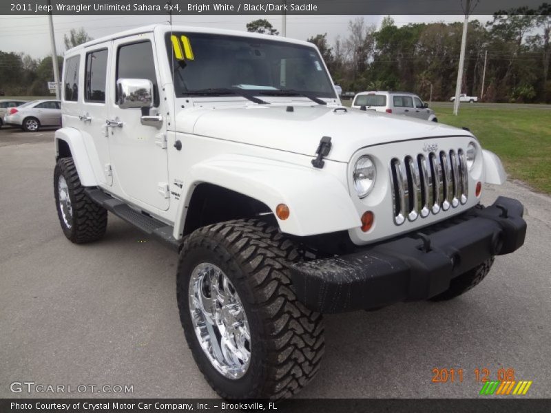 Bright White / Black/Dark Saddle 2011 Jeep Wrangler Unlimited Sahara 4x4