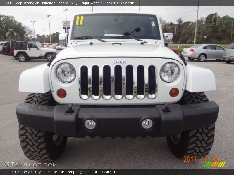 Bright White / Black/Dark Saddle 2011 Jeep Wrangler Unlimited Sahara 4x4