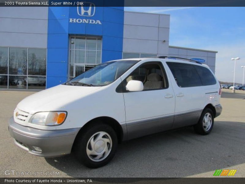 Super White / Oak 2001 Toyota Sienna XLE