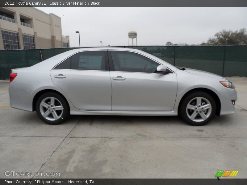 Classic Silver Metallic / Black 2012 Toyota Camry SE