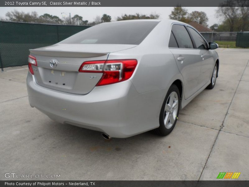Classic Silver Metallic / Black 2012 Toyota Camry SE