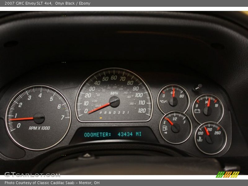 Onyx Black / Ebony 2007 GMC Envoy SLT 4x4