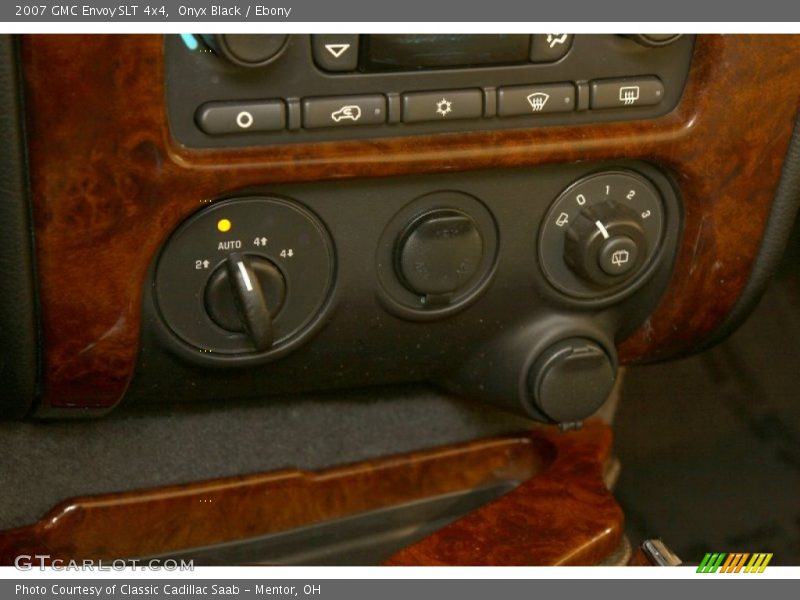 Onyx Black / Ebony 2007 GMC Envoy SLT 4x4