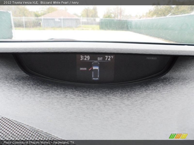 Blizzard White Pearl / Ivory 2012 Toyota Venza XLE