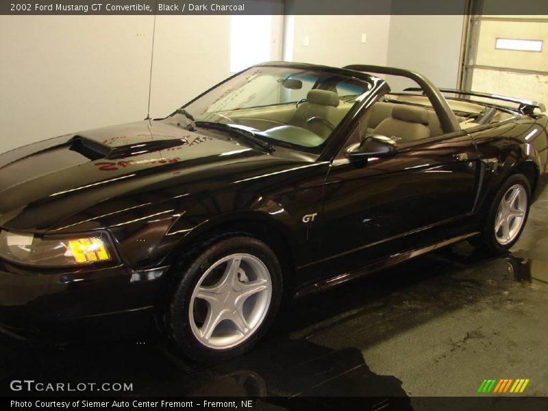 Black / Dark Charcoal 2002 Ford Mustang GT Convertible