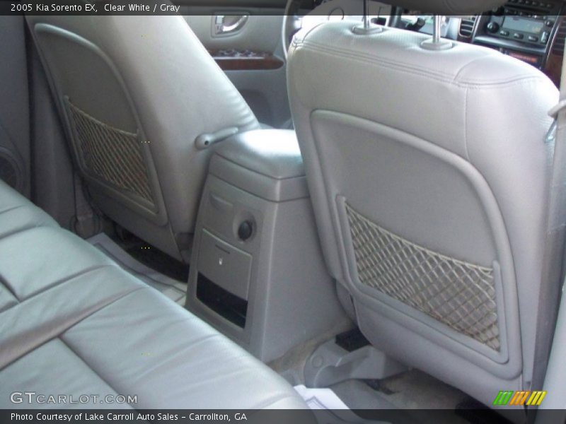 Clear White / Gray 2005 Kia Sorento EX