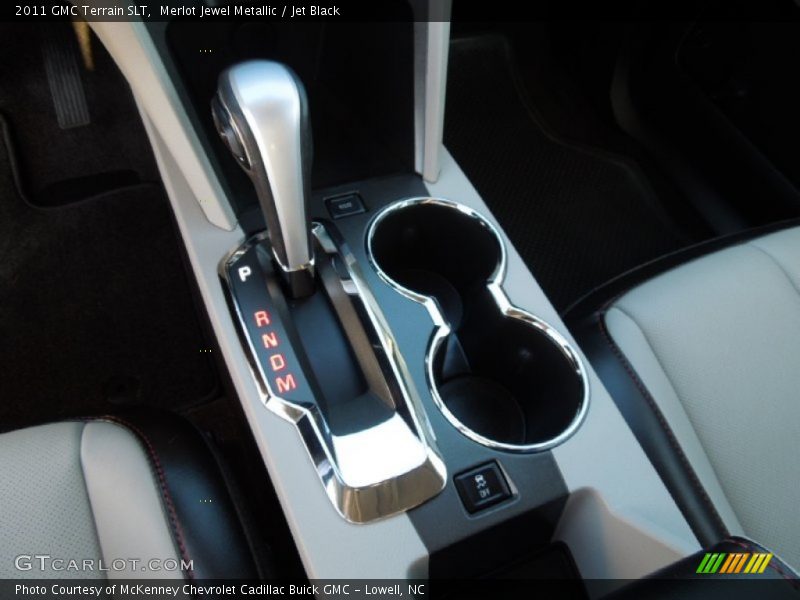 Merlot Jewel Metallic / Jet Black 2011 GMC Terrain SLT