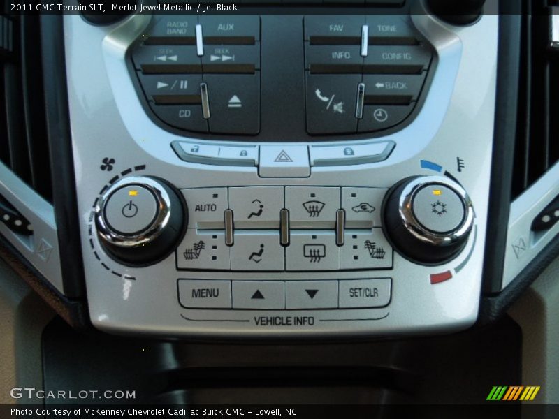 Merlot Jewel Metallic / Jet Black 2011 GMC Terrain SLT