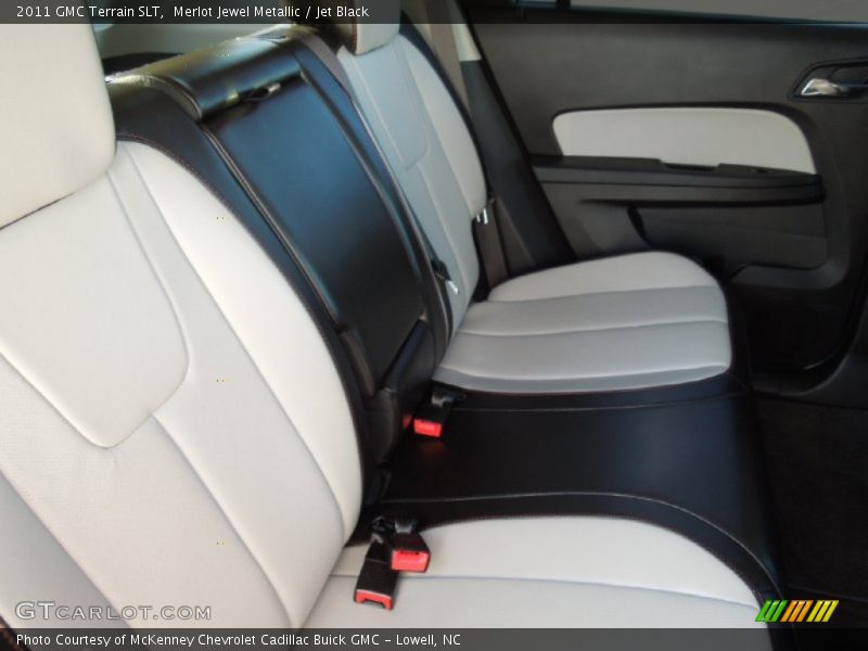 Merlot Jewel Metallic / Jet Black 2011 GMC Terrain SLT
