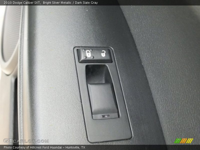 Bright Silver Metallic / Dark Slate Gray 2010 Dodge Caliber SXT