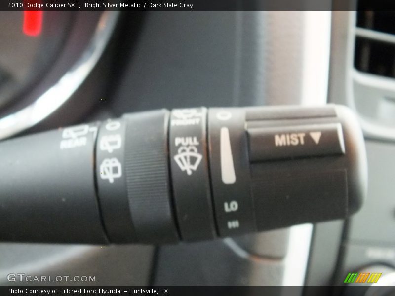 Bright Silver Metallic / Dark Slate Gray 2010 Dodge Caliber SXT