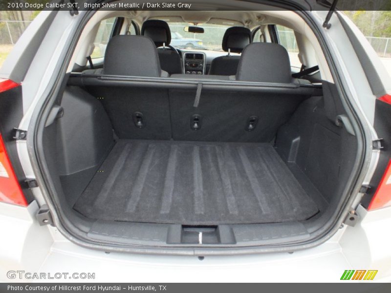  2010 Caliber SXT Trunk
