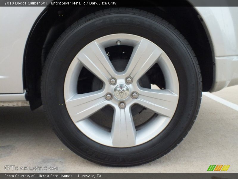 Bright Silver Metallic / Dark Slate Gray 2010 Dodge Caliber SXT