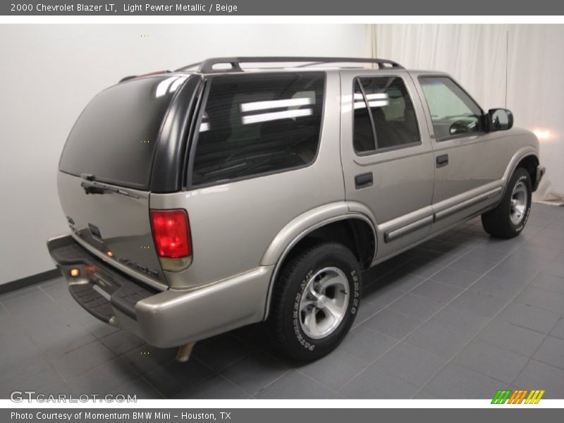 Light Pewter Metallic / Beige 2000 Chevrolet Blazer LT