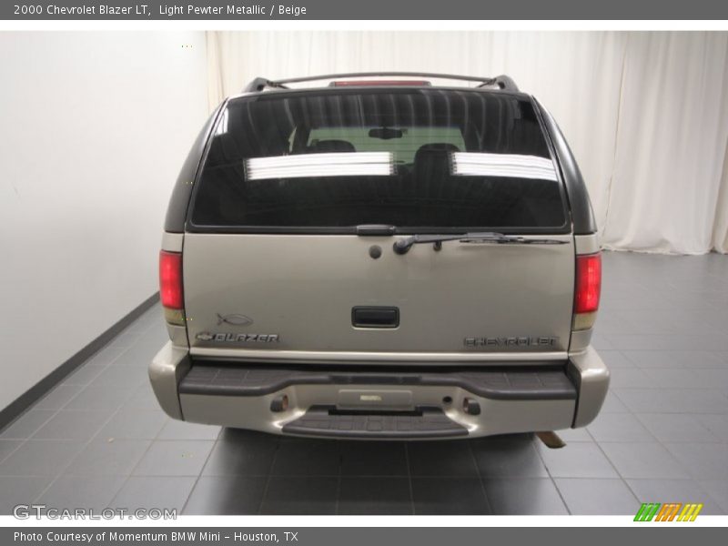 Light Pewter Metallic / Beige 2000 Chevrolet Blazer LT