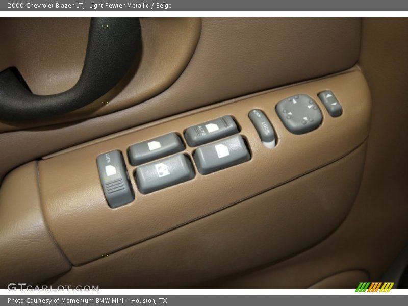 Light Pewter Metallic / Beige 2000 Chevrolet Blazer LT