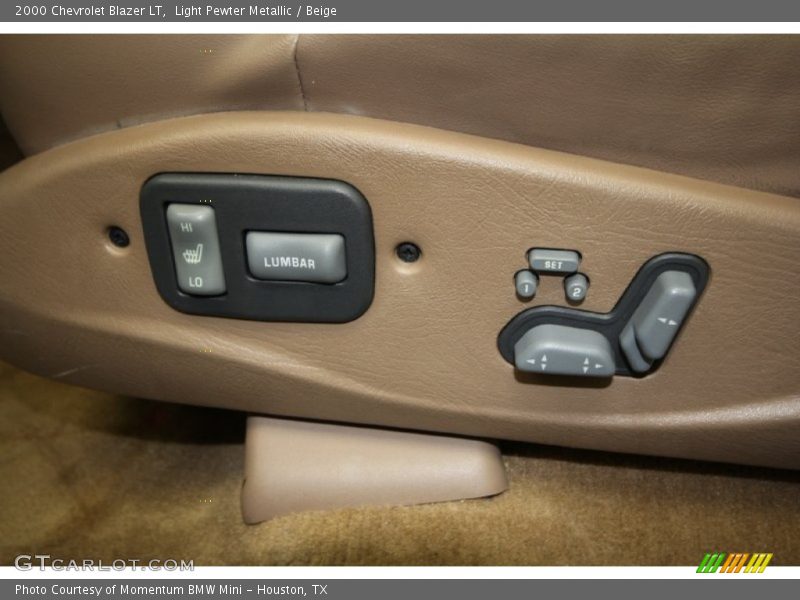Light Pewter Metallic / Beige 2000 Chevrolet Blazer LT